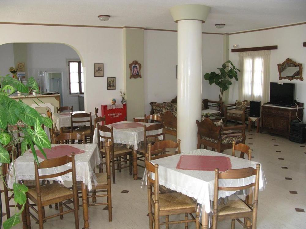 Hotel Adonis (Adults Only) Kamari  Exterior photo