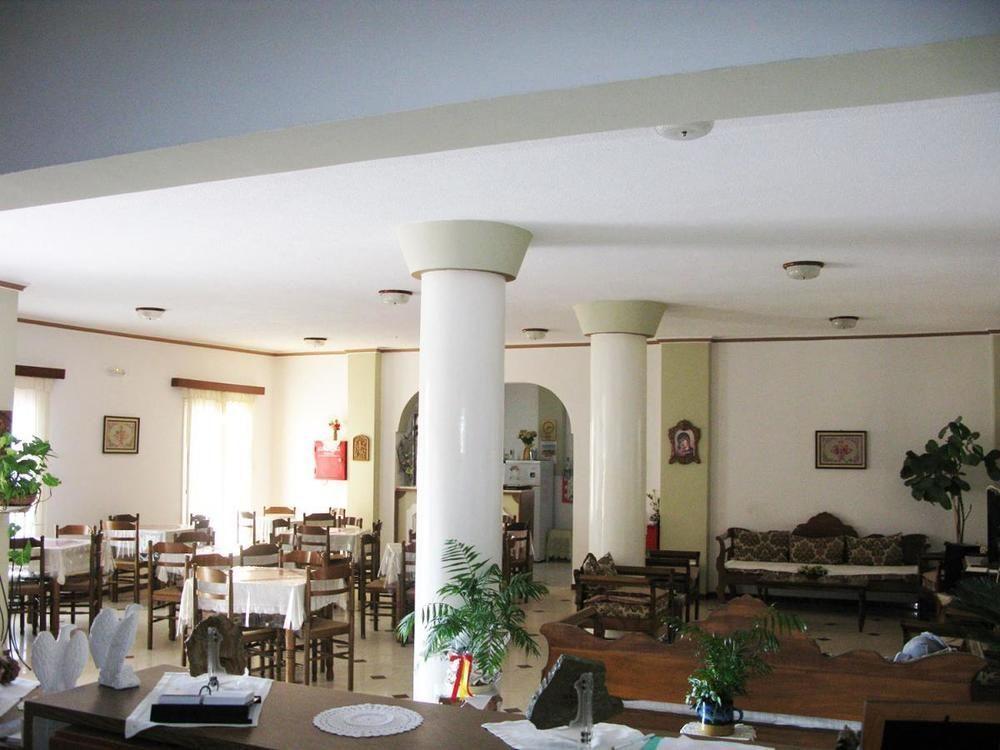 Hotel Adonis (Adults Only) Kamari  Exterior photo