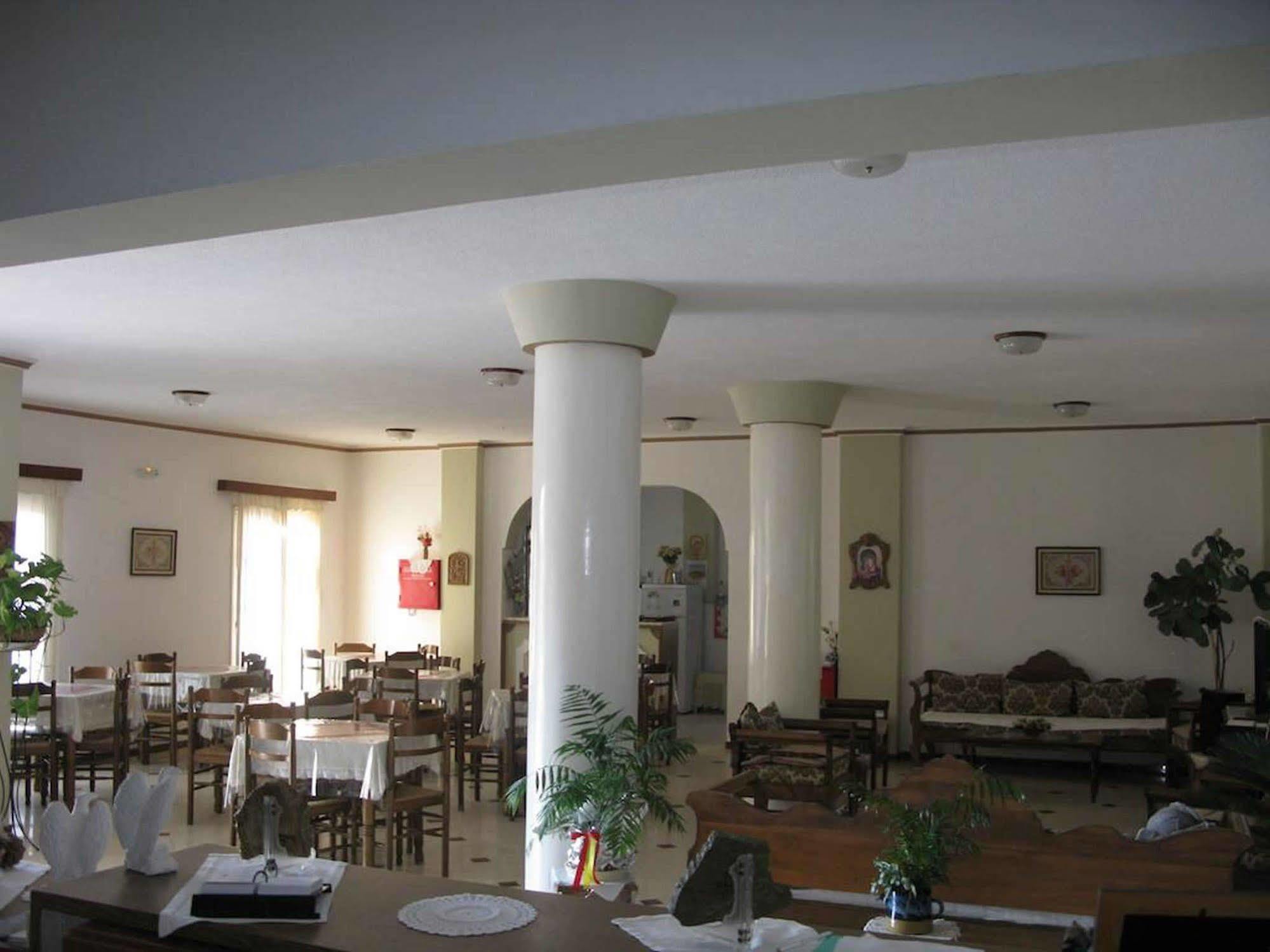 Hotel Adonis (Adults Only) Kamari  Exterior photo