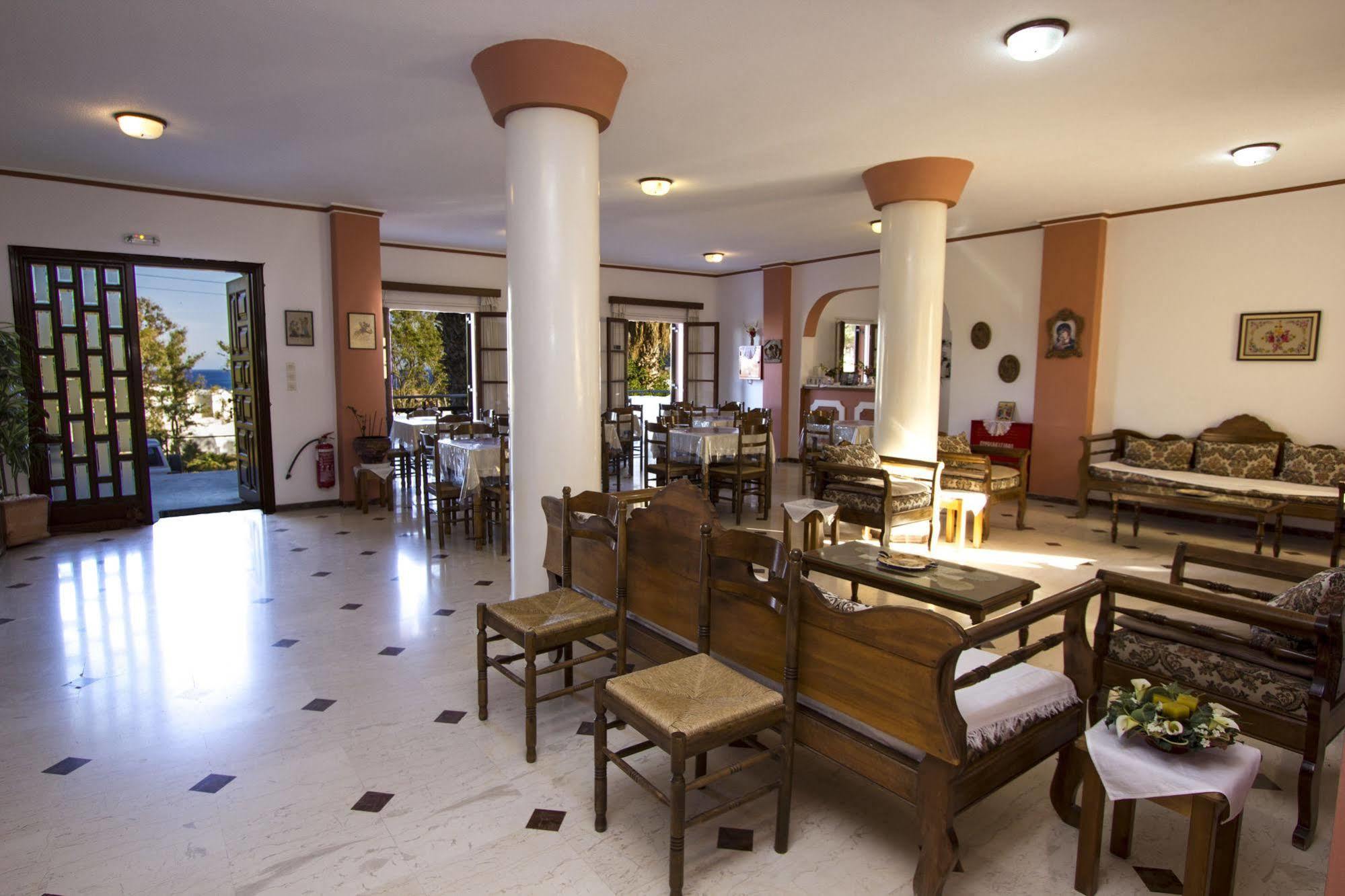 Hotel Adonis (Adults Only) Kamari  Exterior photo