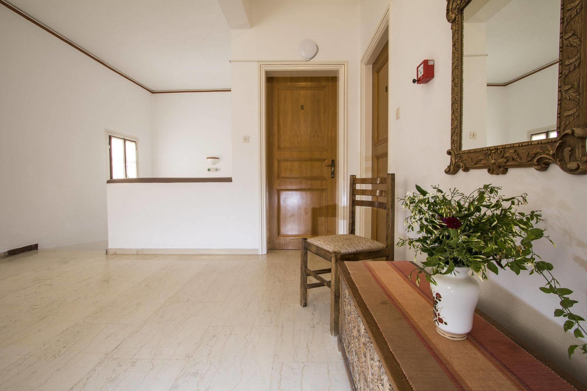Hotel Adonis (Adults Only) Kamari  Exterior photo