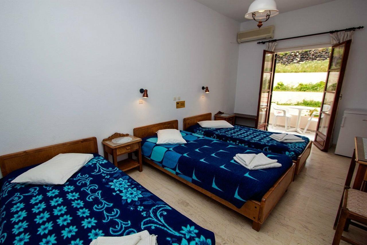 Hotel Adonis (Adults Only) Kamari  Exterior photo